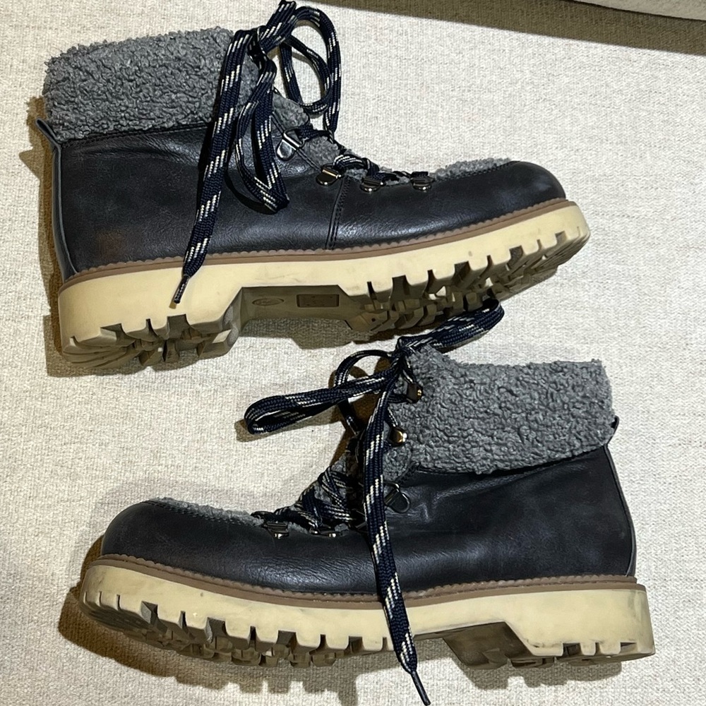 Circus By Sam Edelman Faux Fur Ankle Boots Size 9